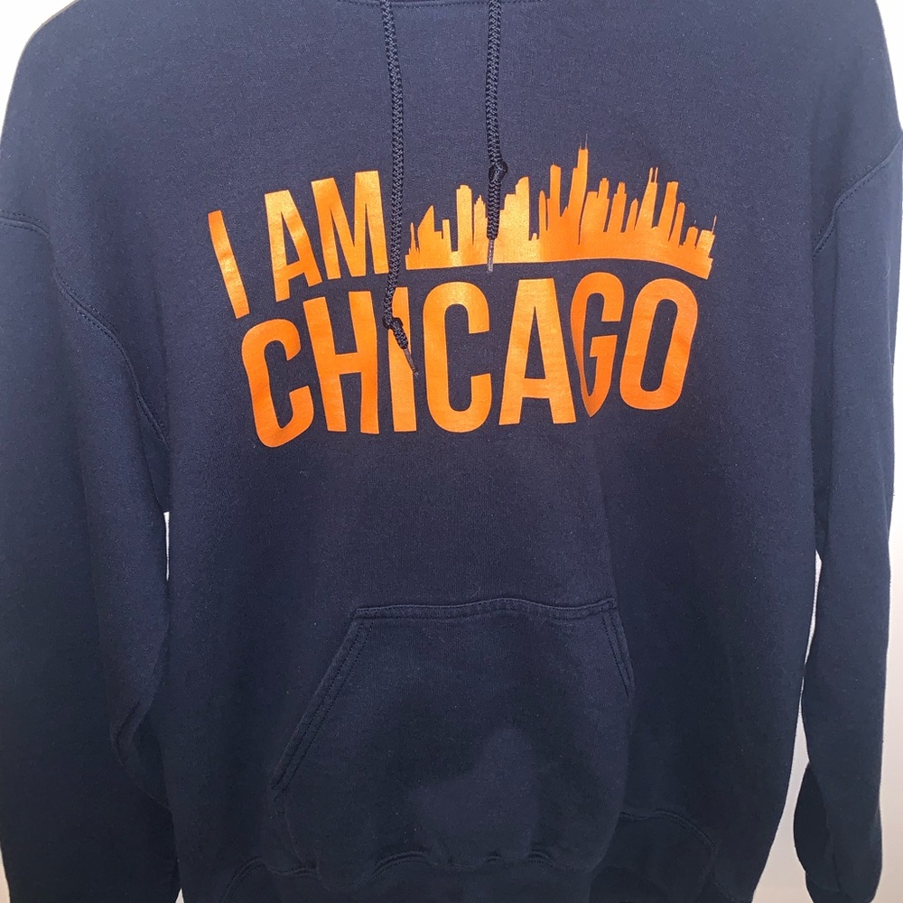 Navy Blue Gildan Sweater (M)